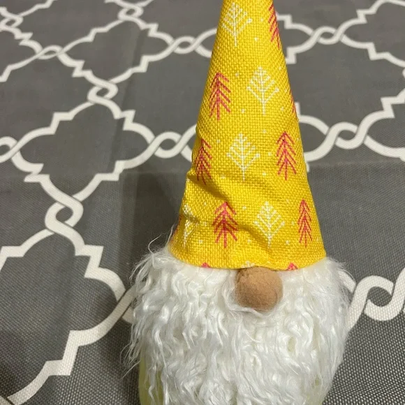 Christmas Decor- Set of Three Gnomes - Picture 2 of 4
